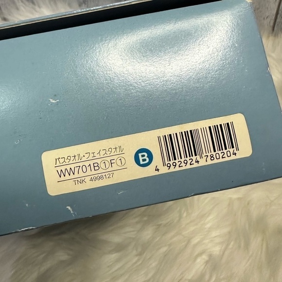 WEDGWOOD towel gift set - Picture 8 of 9